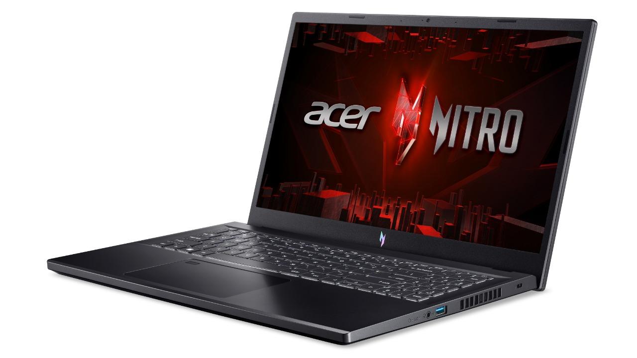 ACER NITRO V15- 70L8-I7 13620H -16GB ram /512GB SSD/RTX4050-6GB/15.6"FHD 144HZ /2 YRS WARRANTY/WIN 11